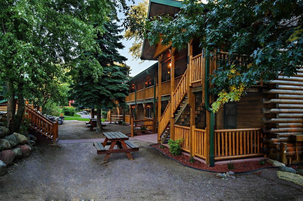 Meadowbrook Resort ウィスコンシン デルズ エクステリア 写真