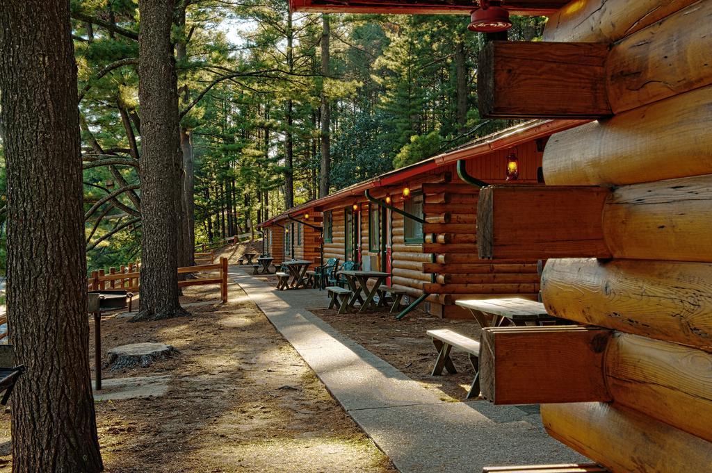 Meadowbrook Resort ウィスコンシン デルズ エクステリア 写真