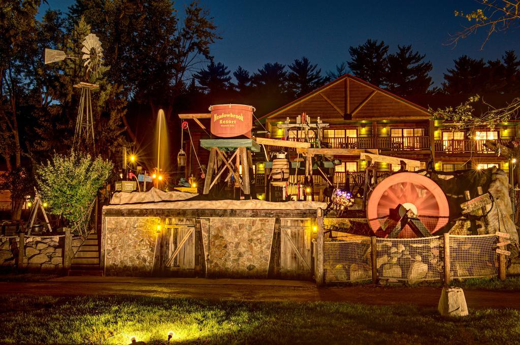 Meadowbrook Resort ウィスコンシン デルズ エクステリア 写真