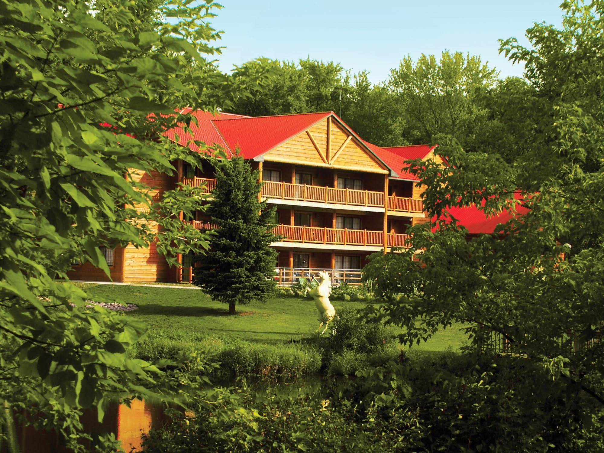 Meadowbrook Resort ウィスコンシン デルズ エクステリア 写真
